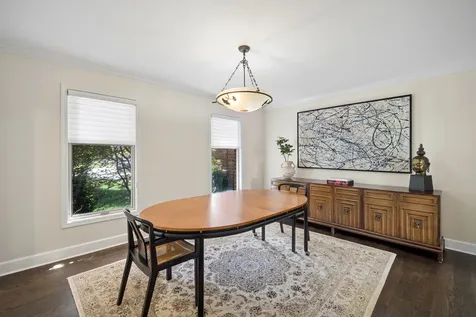 4220 Terri Lyn Lane Northbrook IL 60062
