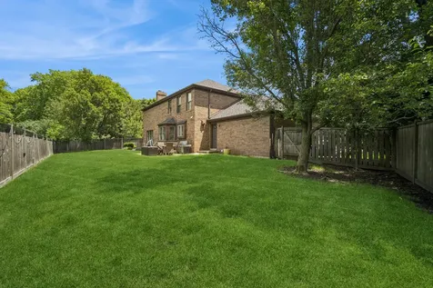 4220 Terri Lyn Lane Northbrook IL 60062