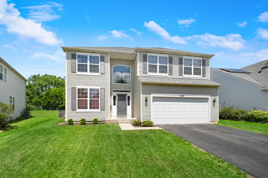 1640 Rose Lane Romeoville IL 60446