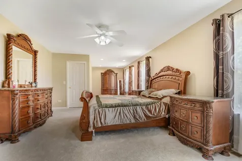1640 Rose Lane Romeoville IL 60446