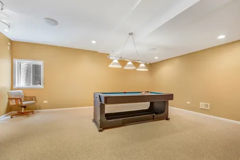 1640 Rose Lane Romeoville IL 60446