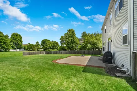 1640 Rose Lane Romeoville IL 60446