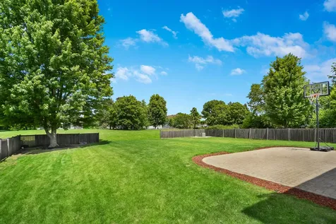 1640 Rose Lane Romeoville IL 60446