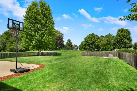 1640 Rose Lane Romeoville IL 60446