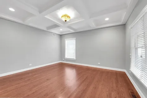 141 Walnut Street Libertyville IL 60048