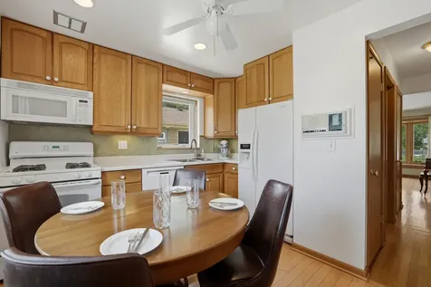 6837 Davis Street Morton Grove IL 60053