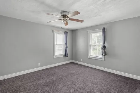 526 31ST Street Rock Island IL 61201