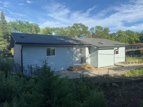 3829 Eastway Drive Island Lake IL 60042