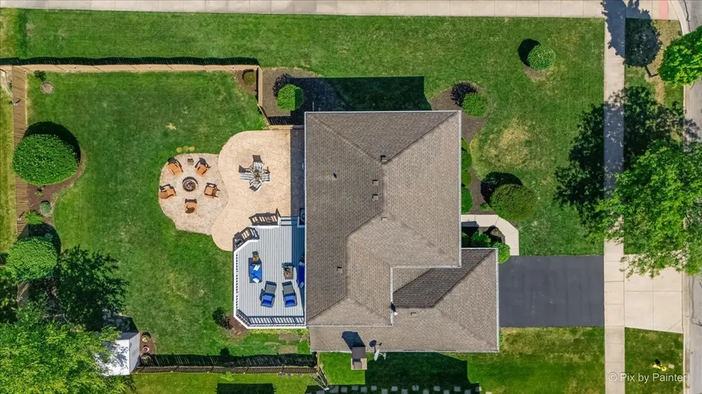 1288 Crystal Shore Drive Carol Stream IL 60188