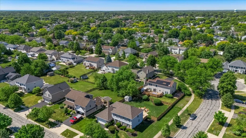 1288 Crystal Shore Drive Carol Stream IL 60188