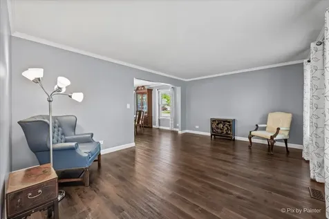 1288 Crystal Shore Drive Carol Stream IL 60188