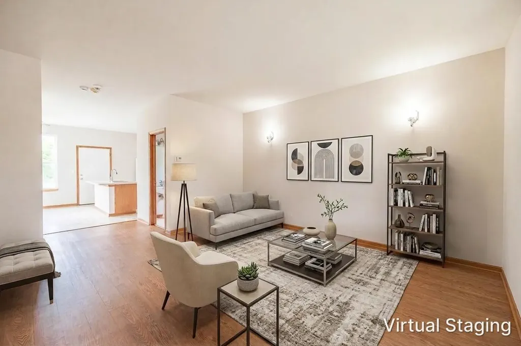 118 East 107th Street Chicago IL 60628