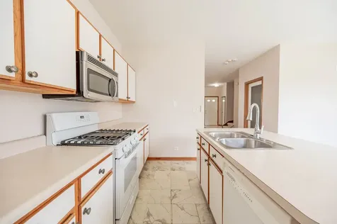 118 East 107th Street Chicago IL 60628