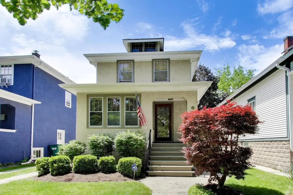 705 North Marion Street Oak Park IL 60302
