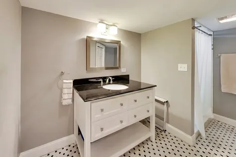 705 North Marion Street Oak Park IL 60302
