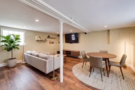 705 North Marion Street Oak Park IL 60302