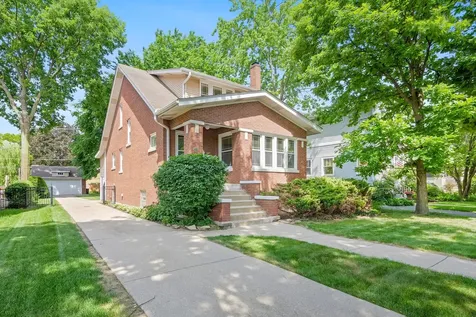 604 Lathrop Avenue River Forest IL 60305