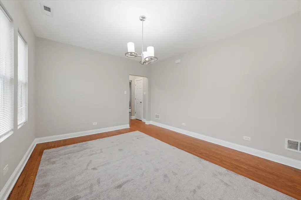 6416 South Campbell Avenue Chicago IL 60629