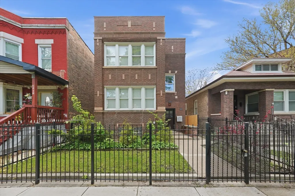 6416 South Campbell Avenue Chicago IL 60629