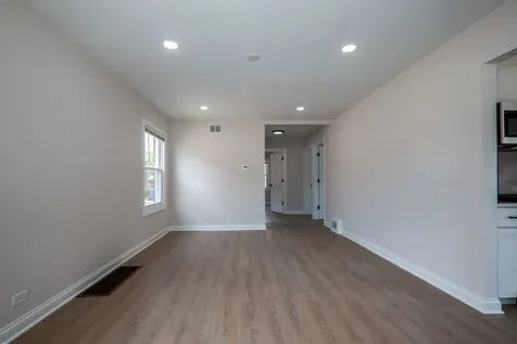 12915 South Parnell Avenue Chicago IL 60628