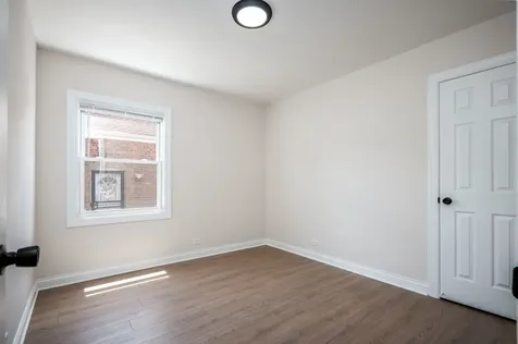 12915 South Parnell Avenue Chicago IL 60628