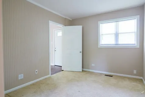 1595 Highland Boulevard Hoffman Estates IL 60169
