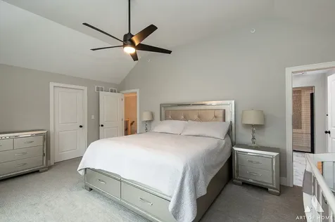 407 West Pierce Road Itasca IL 60143
