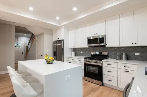 407 West Pierce Road Itasca IL 60143