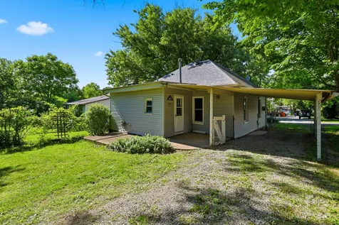 714 West South 9th Street Shelbyville IL 62565