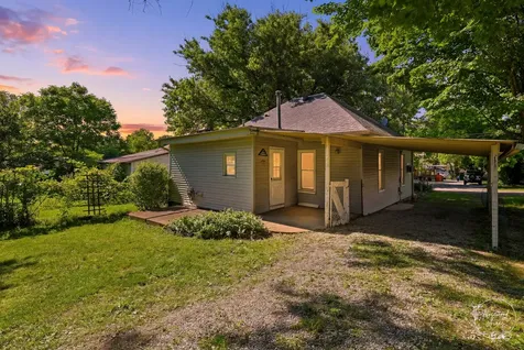 714 West South 9th Street Shelbyville IL 62565