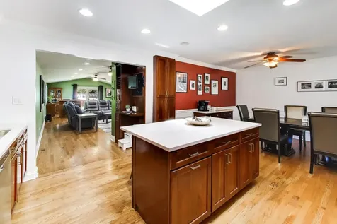 15352 West Cherrywood Lane Libertyville IL 60048