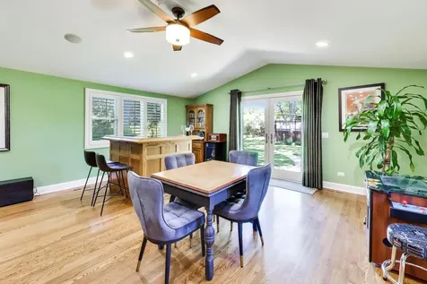 15352 West Cherrywood Lane Libertyville IL 60048