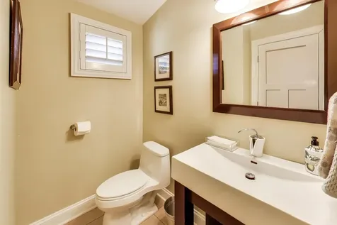 15352 West Cherrywood Lane Libertyville IL 60048