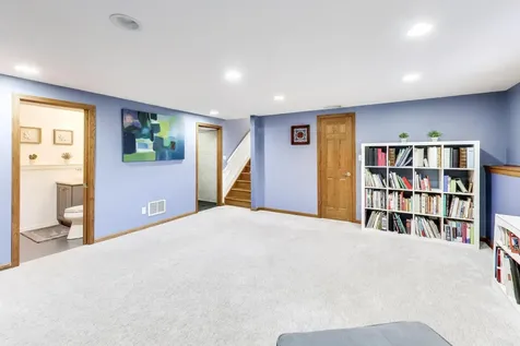 15352 West Cherrywood Lane Libertyville IL 60048