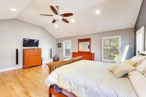 15352 West Cherrywood Lane Libertyville IL 60048