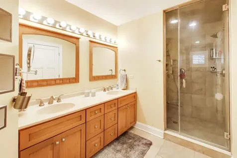 15352 West Cherrywood Lane Libertyville IL 60048