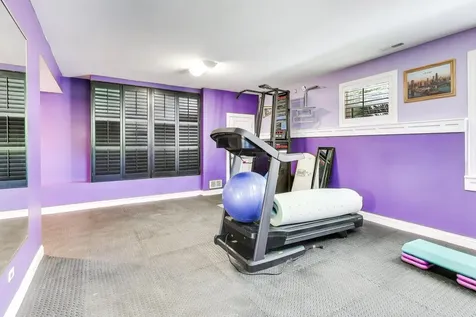 15352 West Cherrywood Lane Libertyville IL 60048