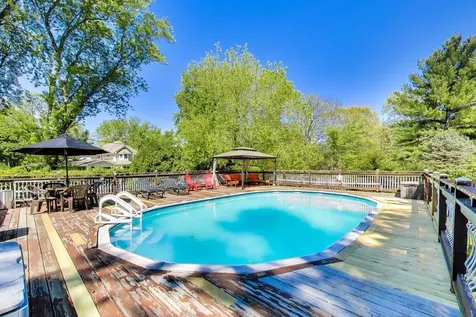 15352 West Cherrywood Lane Libertyville IL 60048