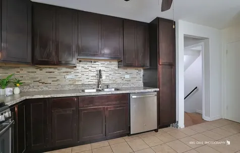 9550 Potter Road Des Plaines IL 60016