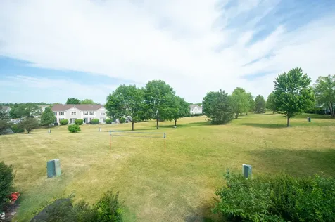 2231 Flagstone Lane Carpentersville IL 60110