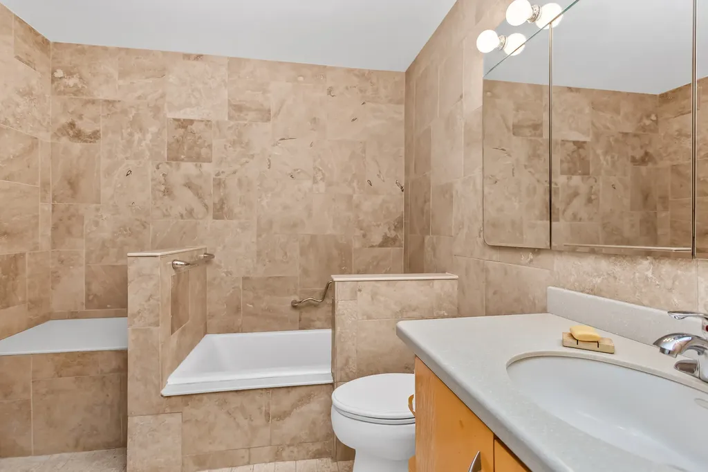 1550 North Lake Shore Drive Chicago IL 60610