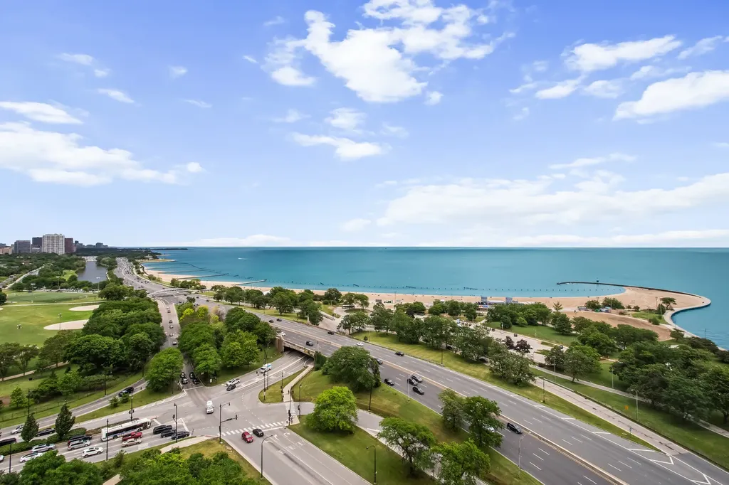 1550 North Lake Shore Drive Chicago IL 60610