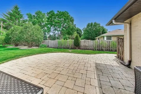 16 South Wildwood Drive Prospect Heights IL 60070