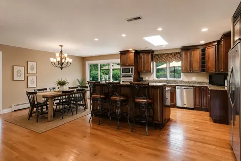 16 South Wildwood Drive Prospect Heights IL 60070
