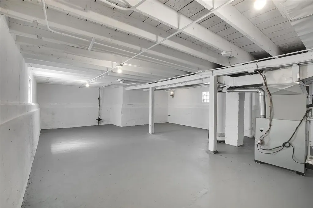 11741 South Wentworth Avenue Chicago IL 60628