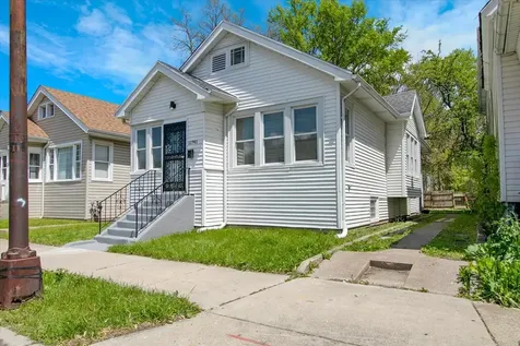 11741 South Wentworth Avenue Chicago IL 60628