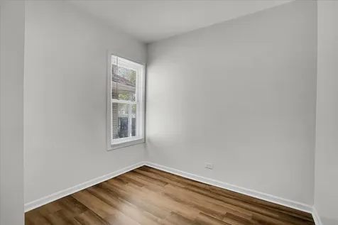 11741 South Wentworth Avenue Chicago IL 60628