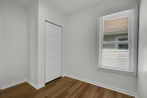 11741 South Wentworth Avenue Chicago IL 60628