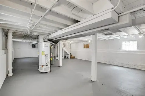11741 South Wentworth Avenue Chicago IL 60628