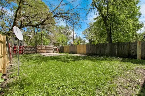 11741 South Wentworth Avenue Chicago IL 60628